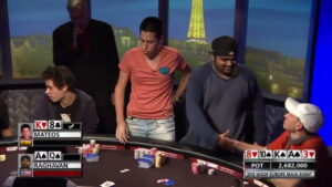 Mateos busts Raghavan WSOPE 2013