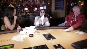 Tips and Tricks with Scotty Nguyen &amp;#8211; Knot Trick