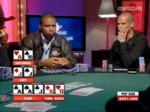 Phil Ivey VS Patrik Antonius &amp;#8211; Battle of the full houses