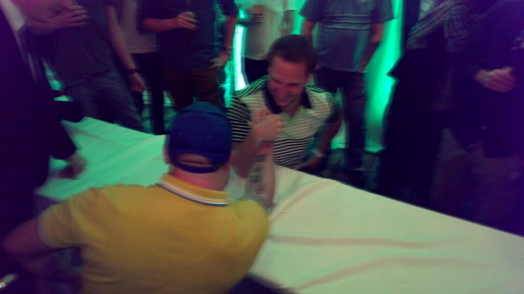 High Roller Arm Wrestle – Irish Open 2014