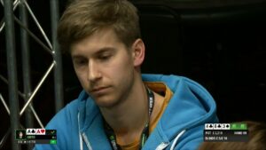 Unibet Golden Cash Game: Niklas Borg Folds Pocket Kings