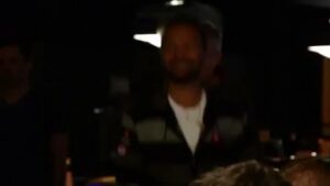 Daniel Negreanu Shuffling