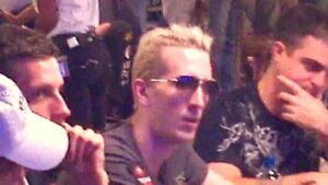 Fans Calling Out &amp;#8216;ElkY&amp;#8217;