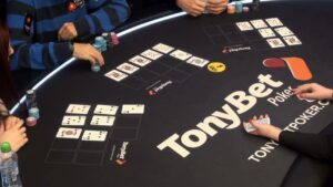 Mercier, Shahade and Kolk playing OFC