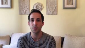 Alec Torelli &amp;#8211; Hand of the Day &amp;#8211; Facing a Big Decision