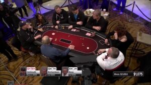 Phil Hellmuth owns Mike Ross Two Pots in a Row