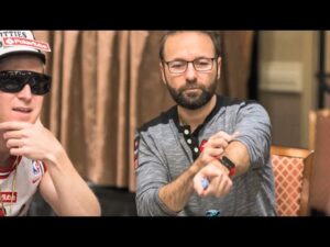 Manz Makes Day 2 $3k NLHE &amp;#038; Battles With Daniel Negreanu!!!